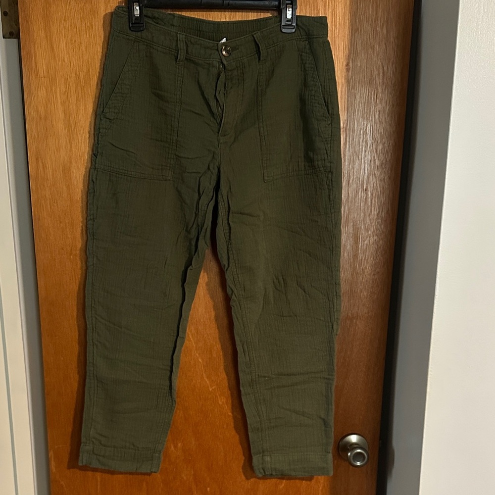 Old Navy Slouchy Linen Olive Green Pants